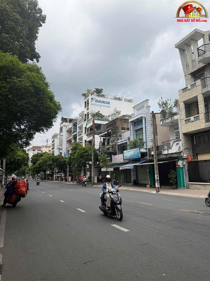 Bán nhà đất Đường Lãnh Binh Thăng – Phường cũ 12 Quận 11 – Phường mới 12 – Thành phố Hồ Chí Minh diện tích 40 m2 giá 11 tỷ