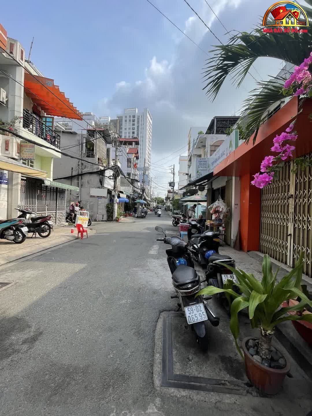 Bán nhà đất Đường Hòa Bình – Phường cũ Hiệp Tân – Quận Tân Phú – Thành phố Hồ Chí Minh Diện tích 54m² Giá 6.5 tỷ