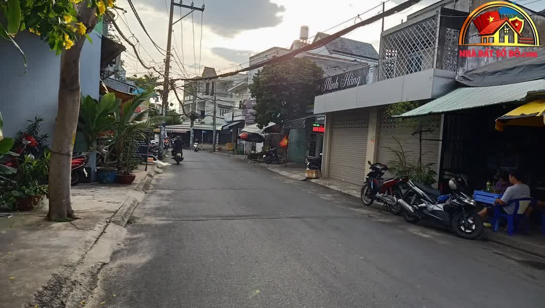 Bán nhà đất Đường Gò Dầu – Phường cũ Tân Quý Quận Tân Phú – Phường mới Tân Quý – Thành phố Hồ Chí Minh – Diện tích 43 m² – Giá 5.4 tỷ