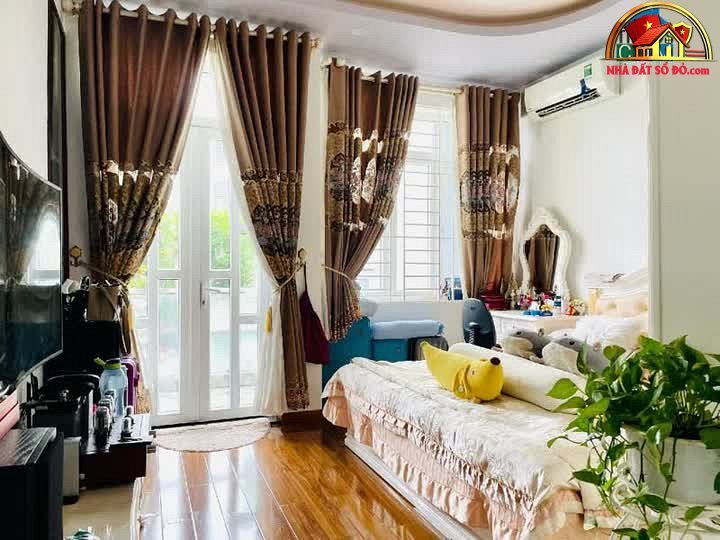Bán nhà đất Đường Lạc Long Quân – Phường cũ 3 Quận 11 – Phường mới 3 – Thành phố Hồ Chí Minh Diện tích 70 m² – Giá 10.9 tỷ