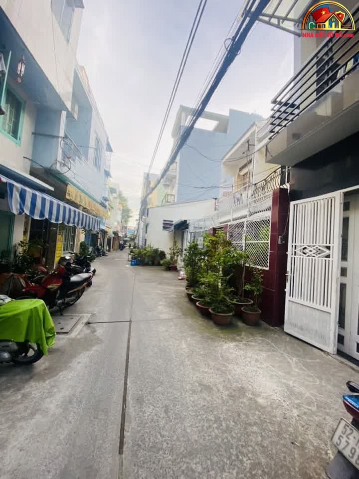 Bán nhà đất Đường Nguyễn Chí Thanh – Phường cũ 4 Quận 11 – Phường mới 4 – Thành phố Hồ Chí Minh 100 m² 11 tỷ