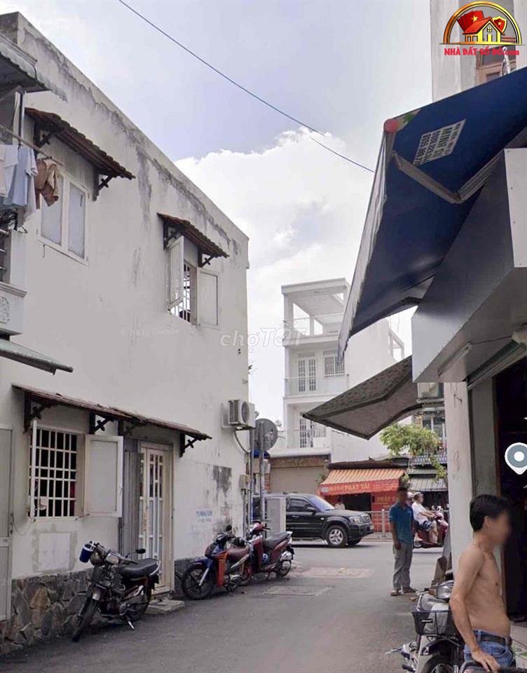 Bán nhà đất Đường Bà Hom – Phường cũ 13 Quận 6 – Phường mới 13 – Thành phố Hồ Chí Minh diện tích 18 m2 giá 2.5 tỷ