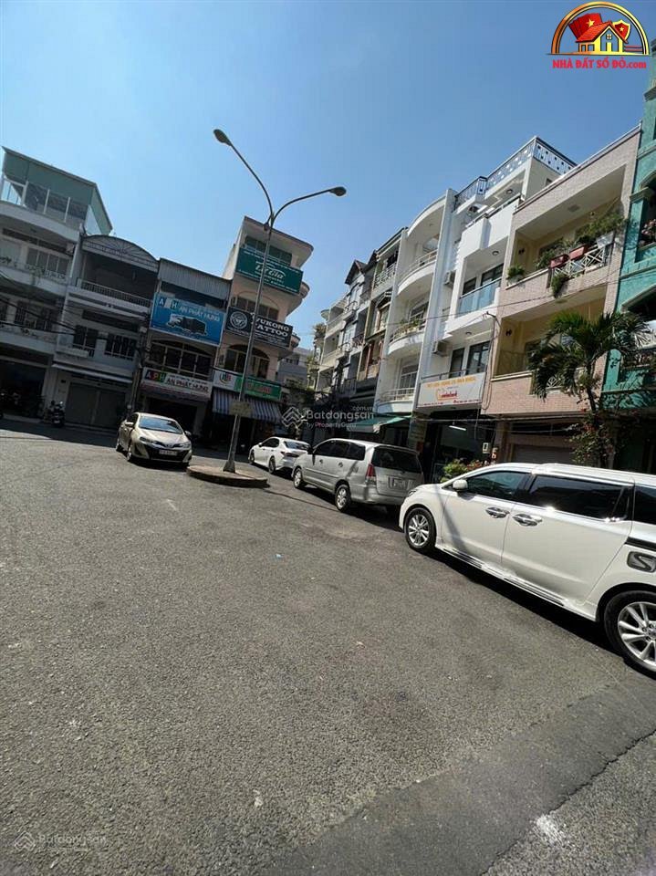 Bán nhà đất Đường 3-2 – Phường cũ 14 Quận 10 – Phường mới 14 – Thành phố Hồ Chí Minh 216 m2 38 tỷ