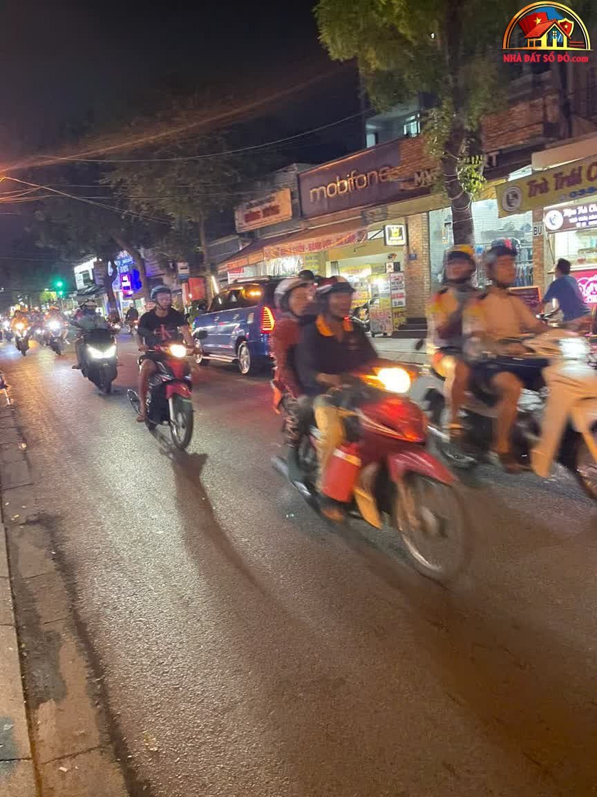 Bán nhà đất Đường Nguyễn Văn Quá – Phường cũ Đông Hưng Thuận Quận 12 – Phường mới Không xác định – Thành phố Hồ Chí Minh diện tích 700 m² giá 65000000000