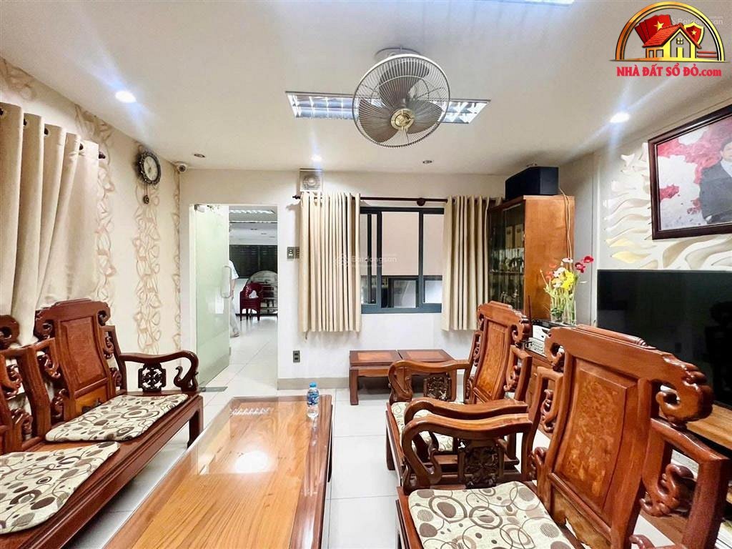 Bán nhà đất Đường Thích Quảng Đức – Phường cũ 3 Quận Phú Nhuận – Phường mới 3 – Thành phố Hồ Chí Minh Diện tích 82 m2 Giá 23900000000