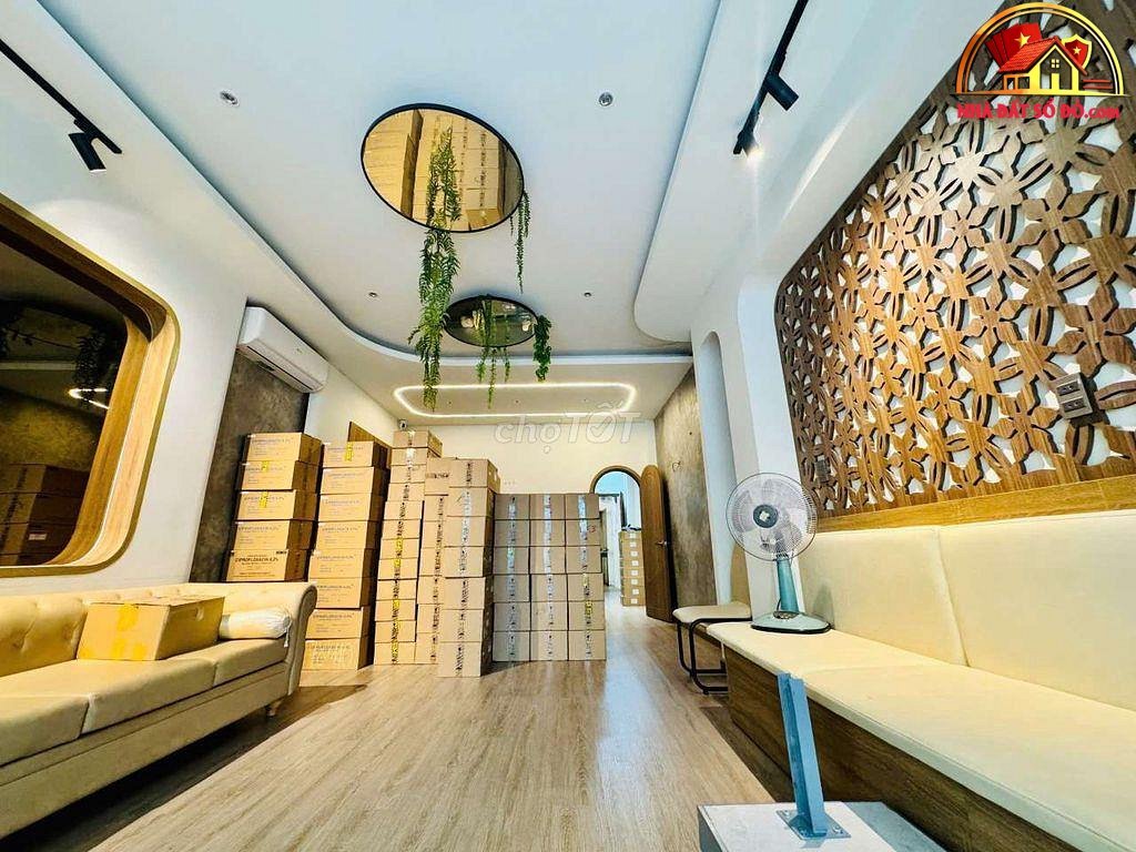 Nhà siêu đẹp Đường Thành Thái – Phường 12 – Quận 10 – Thành phố Hồ Chí Minh – Diện tích 69 m2 – Giá 26 tỷ