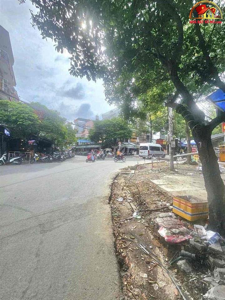 Bán nhà đất Đường Bà Hom – Phường cũ 13 Quận 6 – Phường mới 13 – Thành phố Hồ Chí Minh diện tích 39 m2 giá 3.9 tỷ