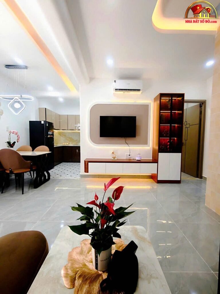 Hàng hiếm phú nhuận ngang 7,2m, hẻm xe hơi 10 bước, full nội thất cao cấp, nhỉnh 6 tỷ – Bán nhà đất Đường Thích Quảng Đức – Phường cũ 5 – Quận Phú Nhuận – Phường mới 5 – Thành phố Hồ Chí Minh