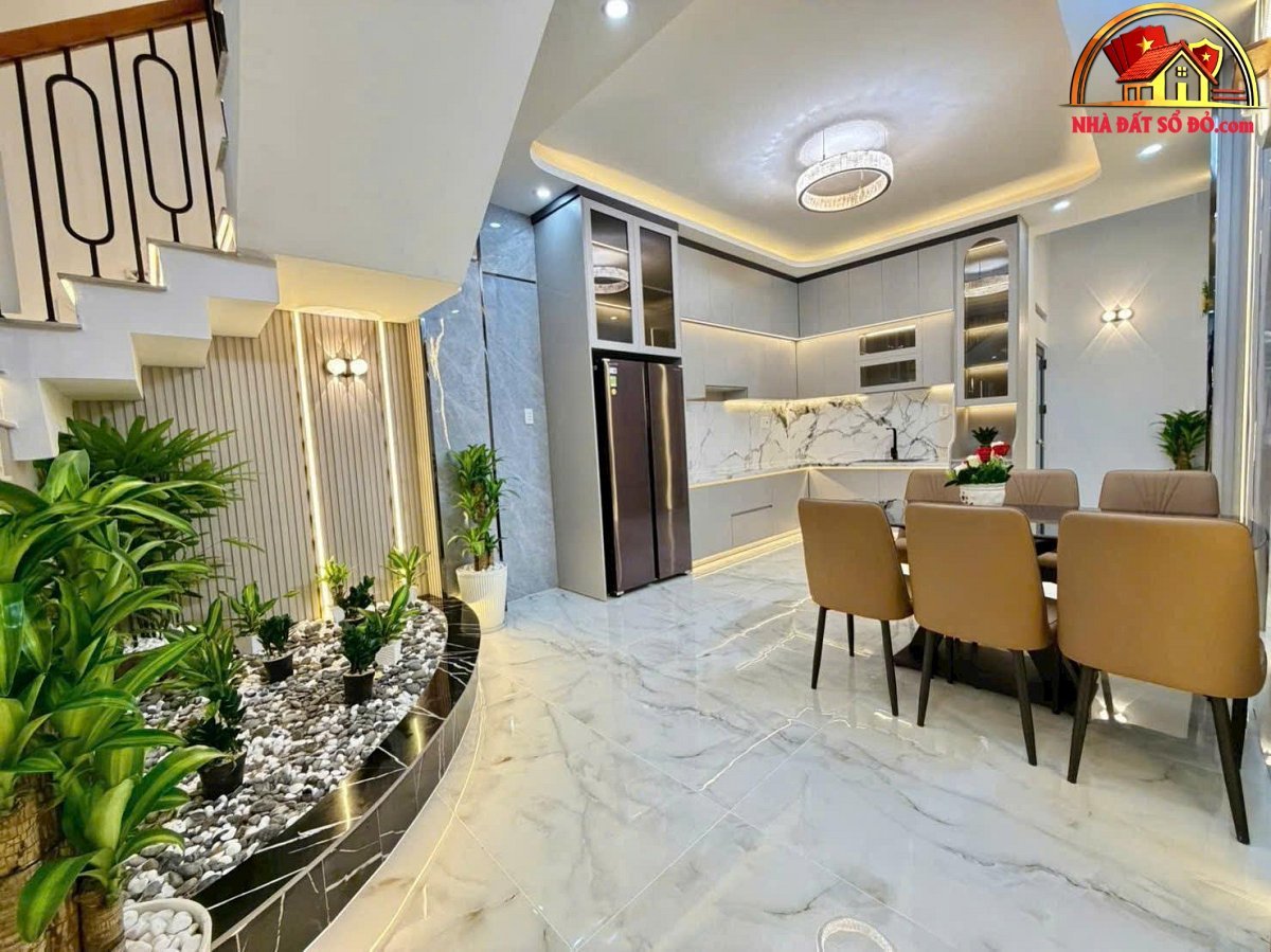 Nhà cạnh chợ phú xuân, 4x14m, 3 tầng, hơn 5.5 tỷ &… – Bán nhà trong ngõ, hẻm Huyện Nhà Bè – TP Hồ Chí Minh giá 5 – 7 tỷ