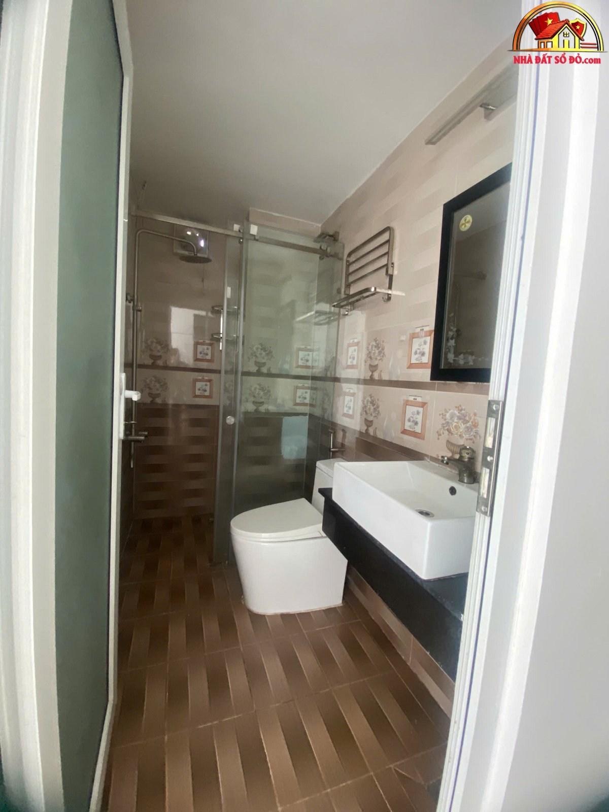 Chính chủ bán nhà lô góc 3mt Đường 8 – Phường cũ Bình Hưng Hòa Quận Bình Tân – Phường mới Bình Hưng Hòa – Thành phố Hồ Chí Minh diện tích 60m2 giá 7 tỷ
