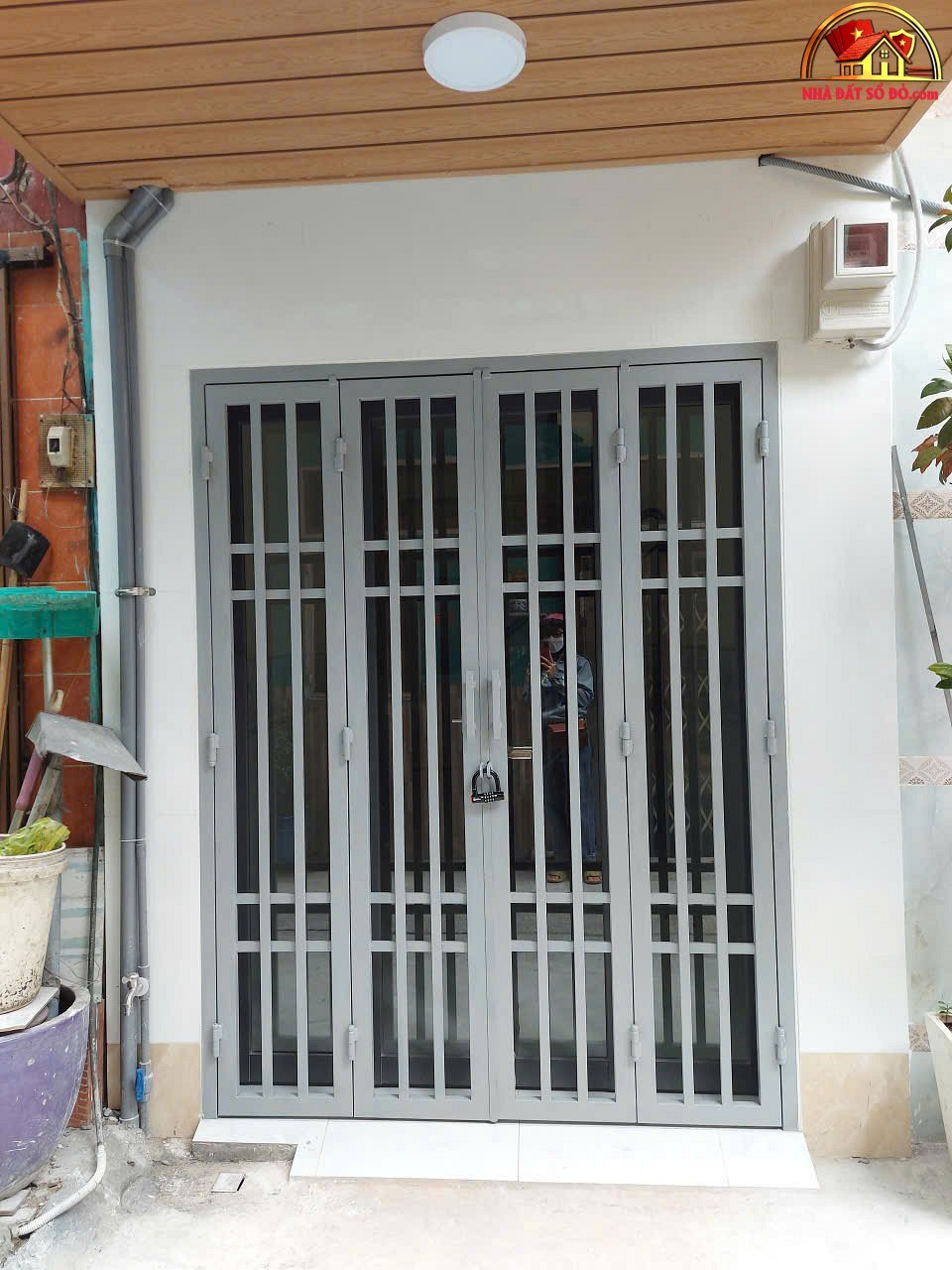 Bán nhà đất Đường Lạc Long Quân – Phường cũ 5 Quận 11 – Phường mới 5 – Thành phố Hồ Chí Minh 15m2 2.6 tỷ