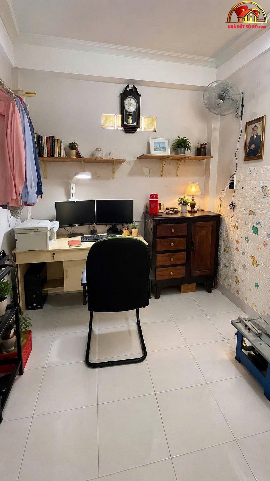 Căn góc hẻm xe hơi cách mạng tháng tám – Phường cũ 4 Quận Tân Bình – Phường mới Tân Sơn Nhất – Thành phố Hồ Chí Minh diện tích 130 m2 giá 7.5 tỷ