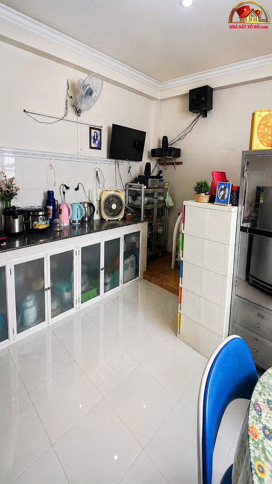 Căn góc hẻm xe hơi cách mạng tháng tám – Phường cũ 4 Quận Tân Bình – Phường mới Tân Sơn Nhất – Thành phố Hồ Chí Minh diện tích 130 m2 giá 7.5 tỷ
