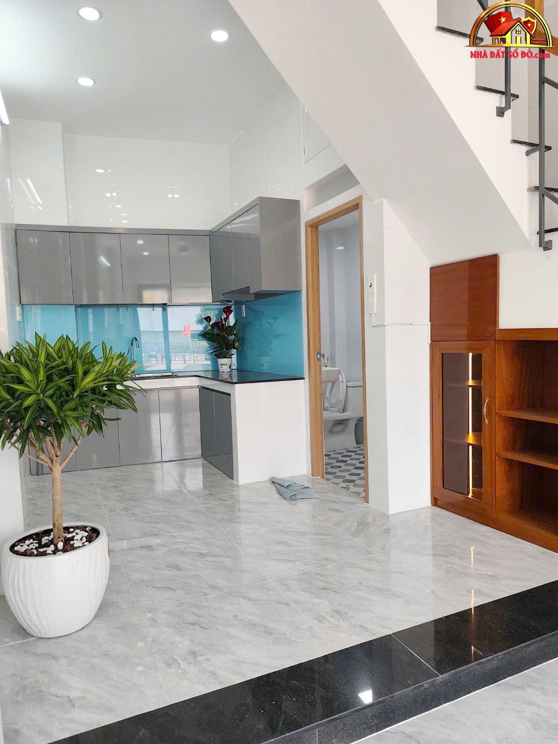 Nhà mới 4 tầng mặt tiền đường ụ cây p10 q8. giá: 5.39 tỷ – Bán nhà đất Đường Chánh Hưng – Phường cũ 10 Quận 8 – Phường mới 10 – Thành phố Hồ Chí Minh