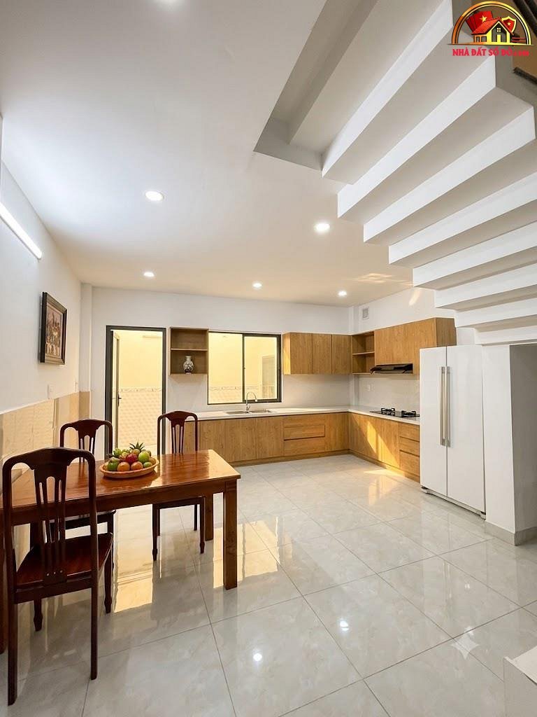 Nhà bán diện tích 91m2, 4 tầng, 4 phòng ngủ lớn, 5… – Bán nhà trong ngõ, hẻm Quận Gò Vấp – TP Hồ Chí Minh giá 7 – 10 tỷ