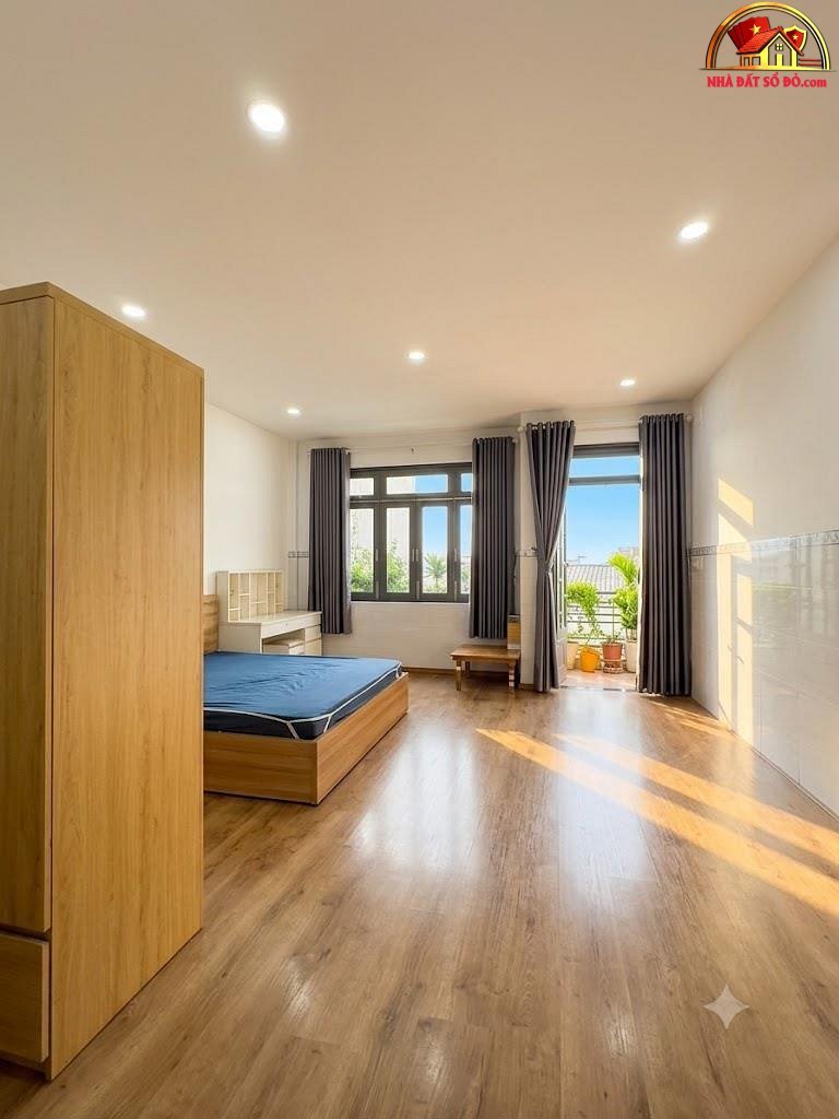 Nhà bán diện tích 91m2, 4 tầng, 4 phòng ngủ lớn, 5… – Bán nhà trong ngõ, hẻm Quận Gò Vấp – TP Hồ Chí Minh giá 7 – 10 tỷ
