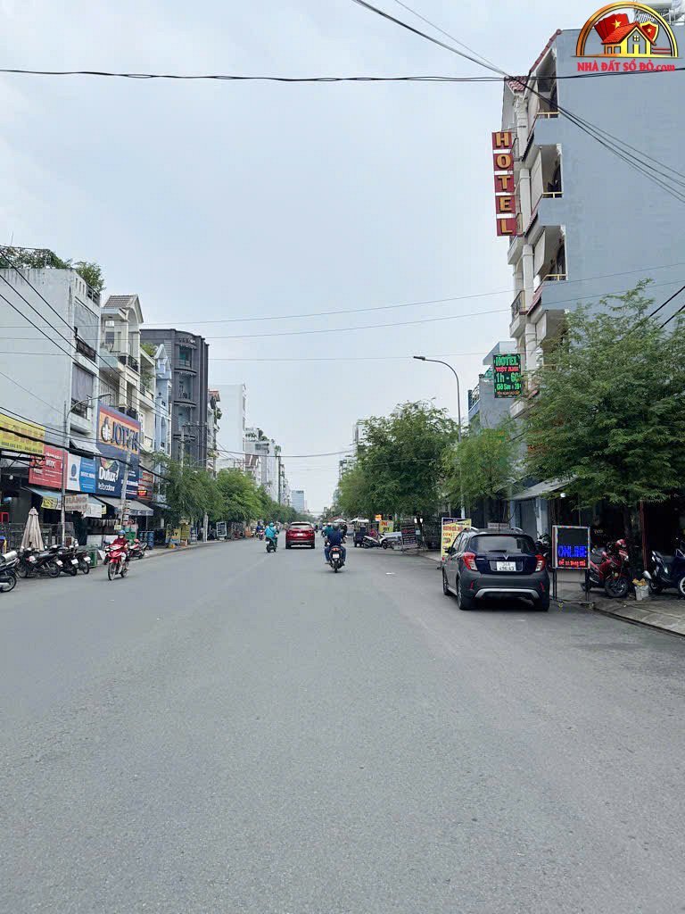 bán nhà 3 tầng mới đẹp dọn vào ở ngay – hẻm xe hơi đường phan huy ích – phường Bình Hưng Hòa – quận Bình Tân – Thành phố Hồ Chí Minh – diện tích 40m2 – giá 6 tỷ