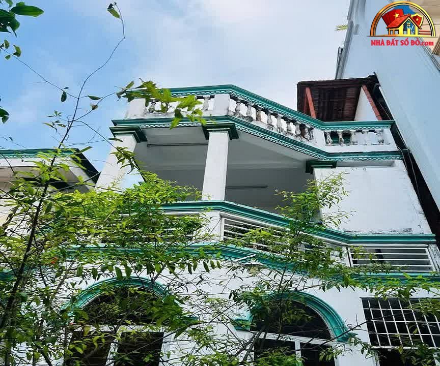 Biệt thự sân vườn 1074m² giá 74.9 tỷ – thương lượng ngay – “NHÀ ĐẤT BẤT ĐỘNG SẢN SỔ ĐỎ”