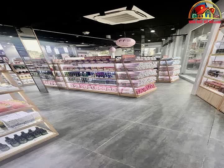 Nhà 2 mặt tiền Lê Văn Sỹ 200m² – Giá 95 tỷ – Cơ hội đầu tư tuyệt vời