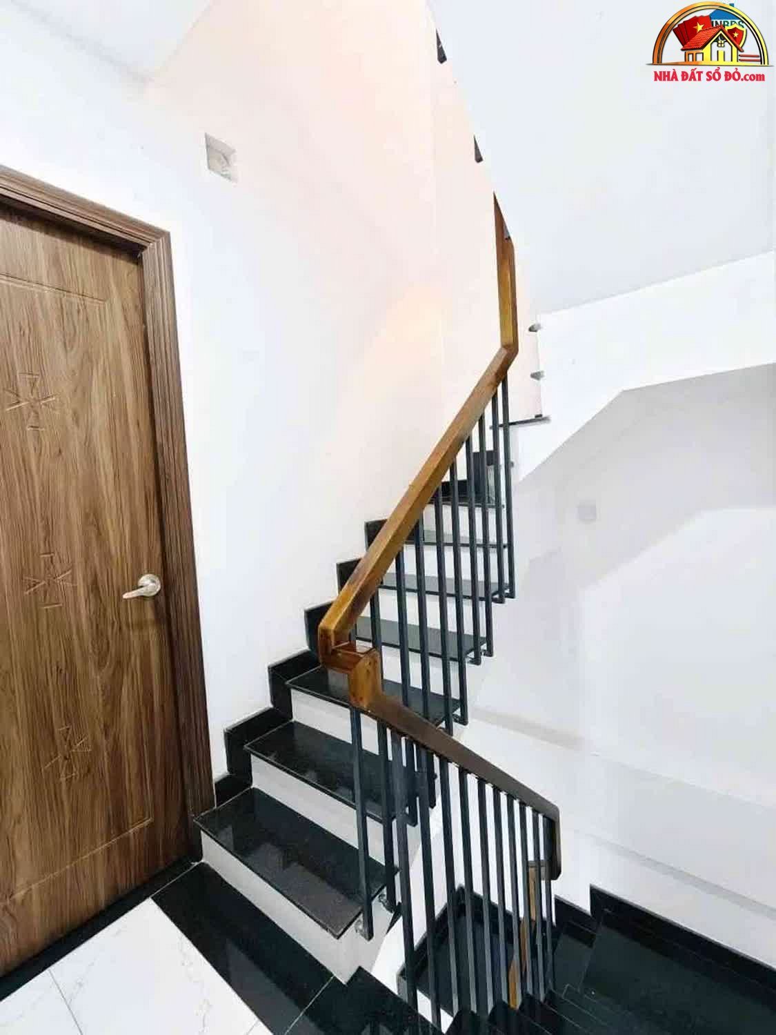 Nhà đẹp 4 tầng, hẻm xe hơi, giá chỉ 7.5 tỷ – Sổ đỏ chính chủ