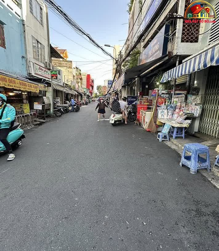 Bán nhà mặt phố Đỗ Tấn Phong, 95m2, giá chỉ 9.5 tỷ – Đầu tư sinh lời ngay
