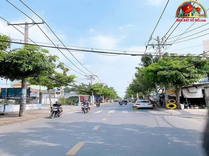 Bán nhà mặt tiền KD gần Hương Lộ 2, 1886m² chỉ 169 tỷ – NHÀ ĐẤT BẤT ĐỘNG SẢN SỔ ĐỎ