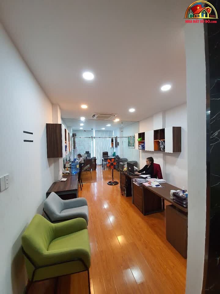 Bán tòa nhà văn phòng 8 tầng góc 3 mặt tiền Lê Văn Sỹ, 151m² chỉ 36 tỷ – Sổ đỏ
