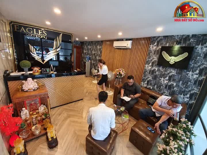 Bán tòa nhà văn phòng 8 tầng góc 3 mặt tiền Lê Văn Sỹ, 151m² chỉ 36 tỷ – Sổ đỏ