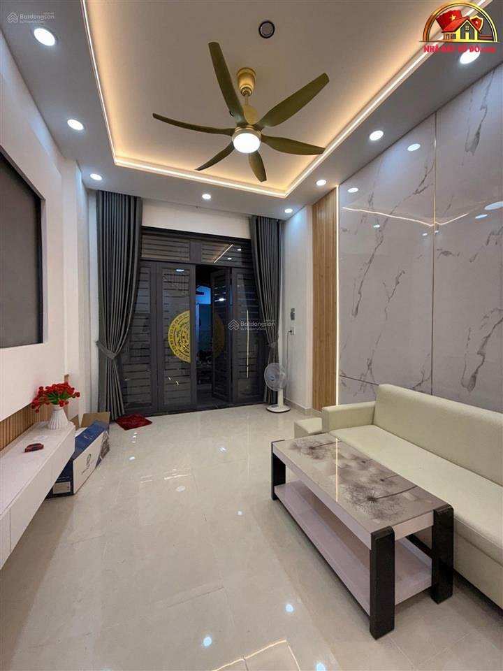 Căn nhà hẻm thông thoáng, gần sân bay Tân Sơn Nhất… – Bán nhà trong ngõ, hẻm Quận Tân Bình – TP Hồ Chí Minh giá 5 – 7 tỷ
