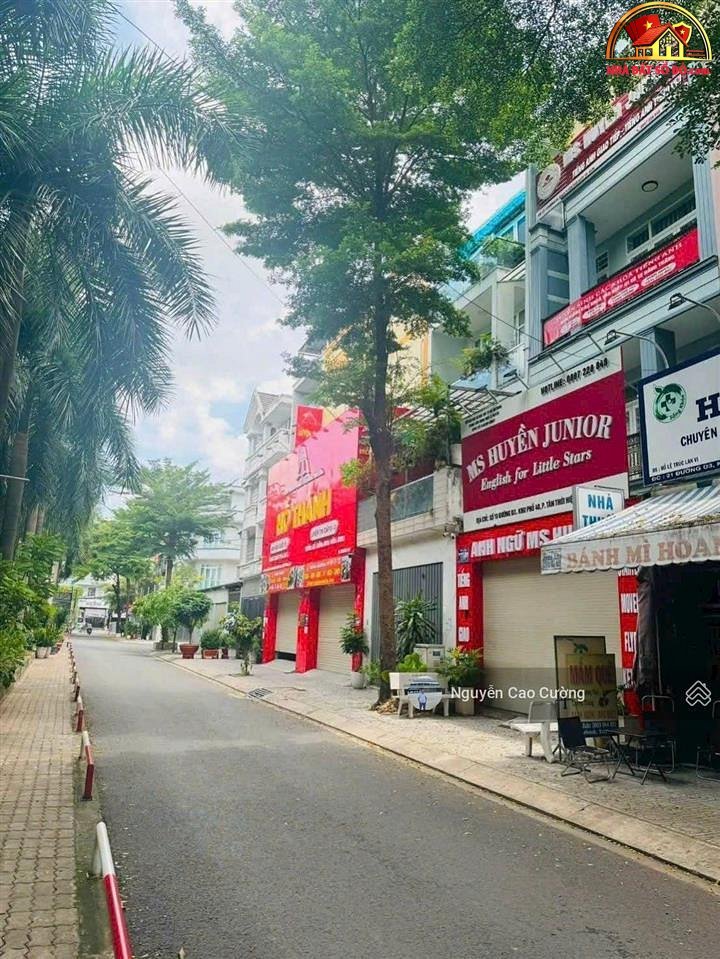Nhà đẹp 2 PN view hồ bơi, chỉ 2.77 tỷ – Bán căn hộ The Park Land – Q12 – NHÀ ĐẤT BẤT ĐỘNG SẢN SỔ ĐỎ
