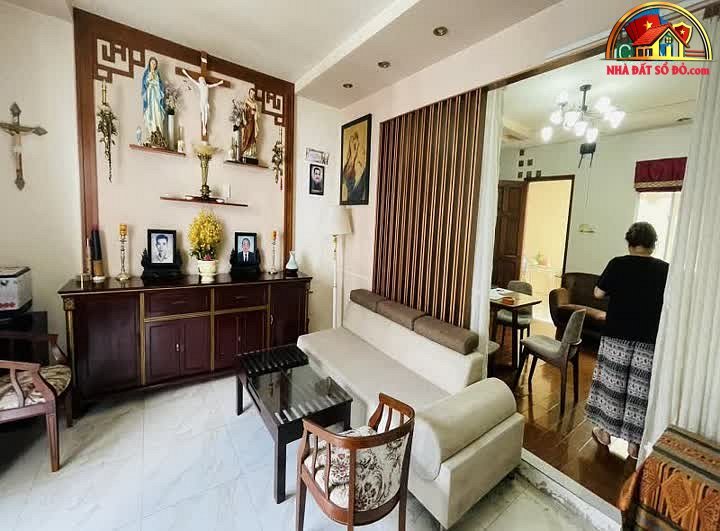 Bán CHDV Lê Văn Sỹ, Tân Bình 245m² – Giá 42.9 tỷ, thương lượng ngay!
