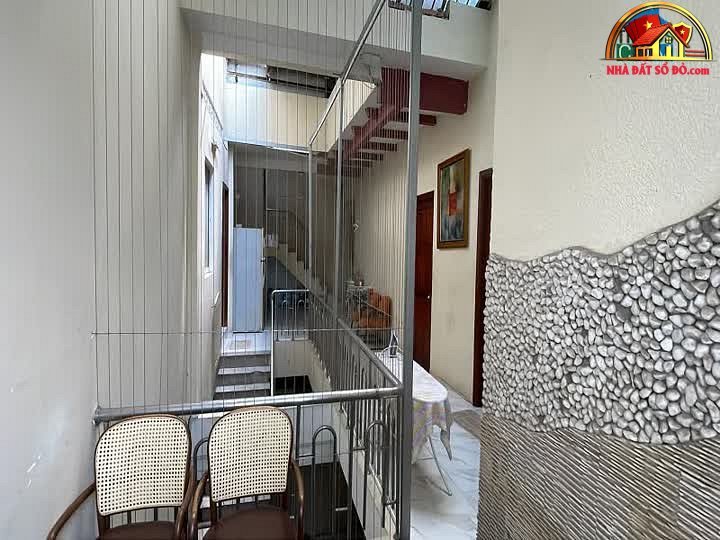 Bán CHDV Lê Văn Sỹ, Tân Bình 245m² – Giá 42.9 tỷ, thương lượng ngay!