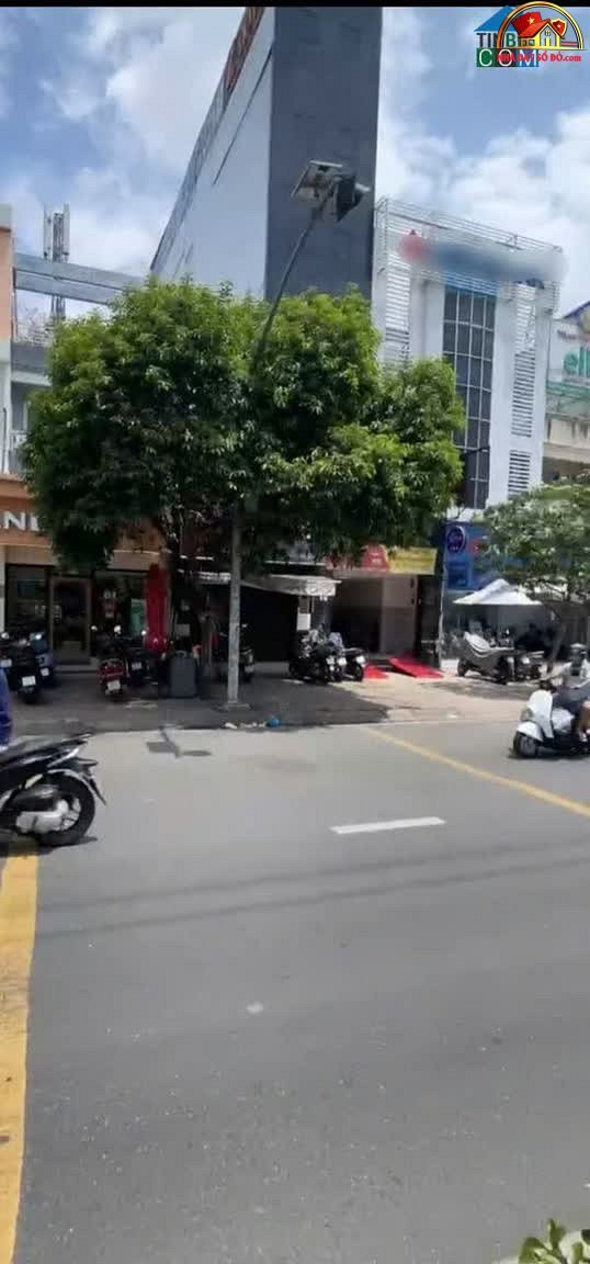 Bán ngay nhà mặt phố Lạc Long Quân, giá 17 tỷ, 53m² – Cơ hội đầu tư hấp dẫn