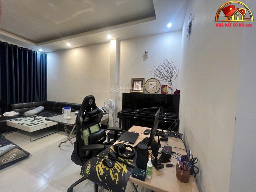 Nhà 5 Tầng, 6 PN, 6 WC Giá 18 Tỷ – Bán Nhà Đất Sổ Đỏ