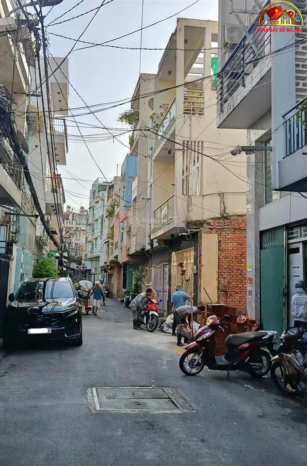 Nhà 4 tầng tươi mới với sân thượng lớn – Giá 8.5 tỷ – NHÀ ĐẤT BẤT ĐỘNG SẢN SỔ ĐỎ