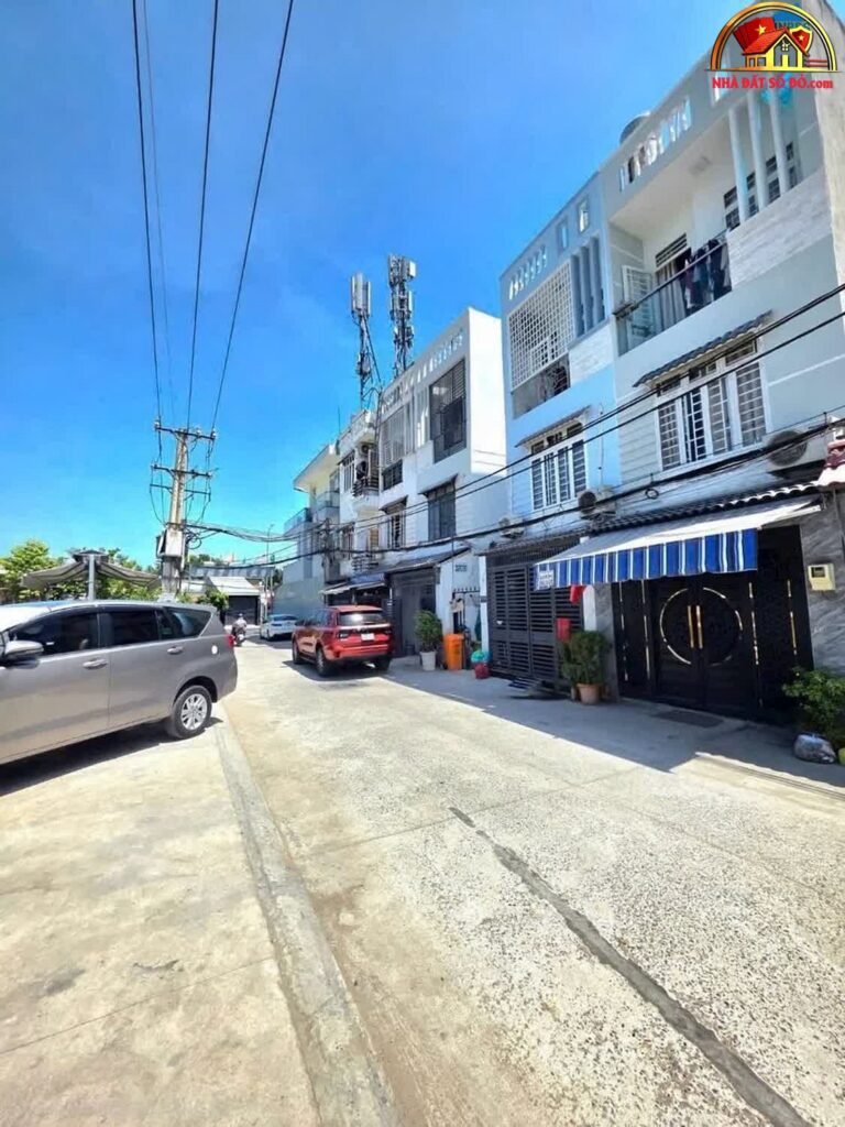 Nhà đẹp hẻm ô tô, 4 phòng ngủ, giá 3 tỷ tại Nhà Bè – NHÀ ĐẤT BẤT ĐỘNG SẢN SỔ ĐỎ