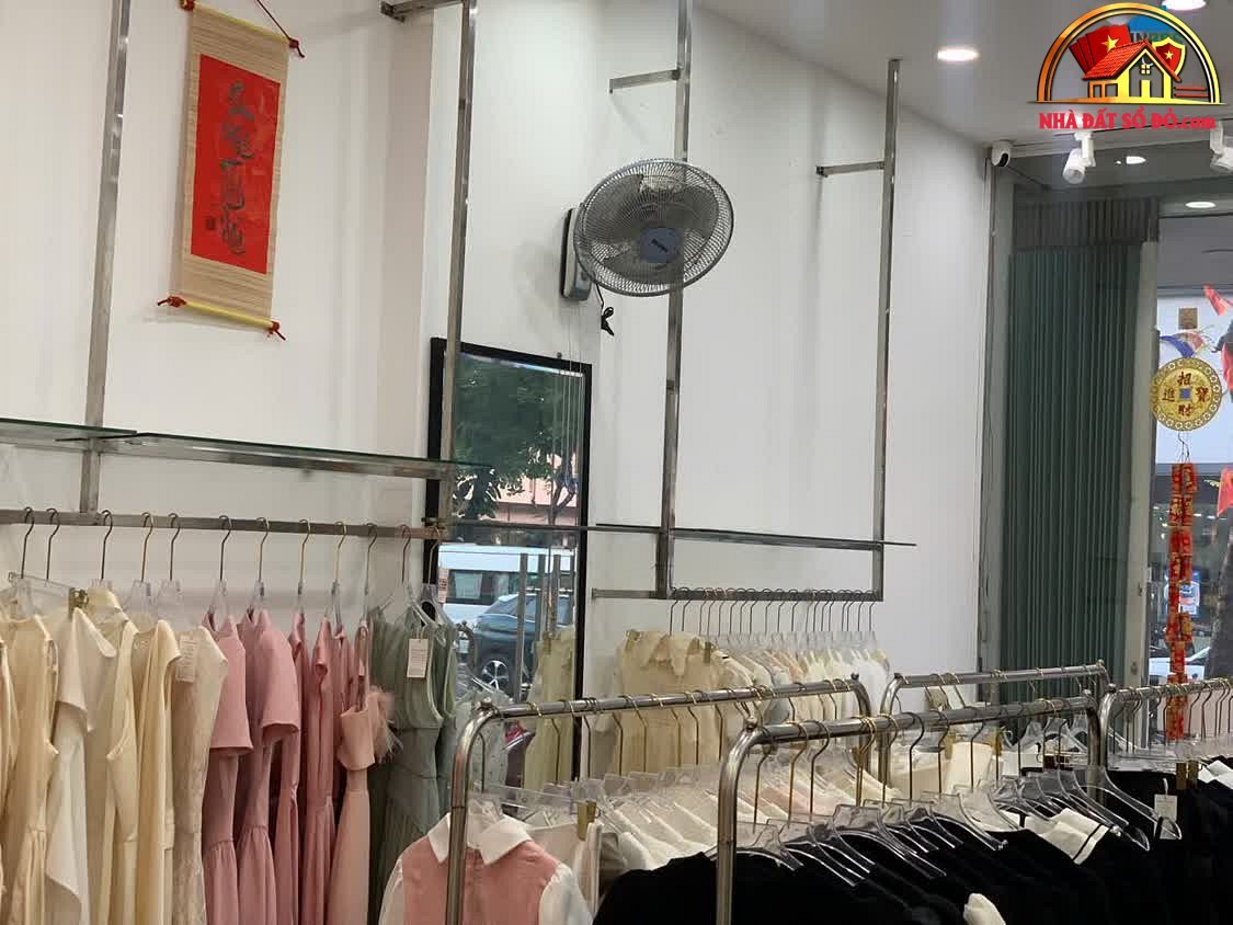 Sang nhượng Shop thiết kế vị trí đẹp ngay trung tâ… – Sang nhượng bất động sản Quận Thanh Khê – Đà Nẵng giá 50 – 100 tr