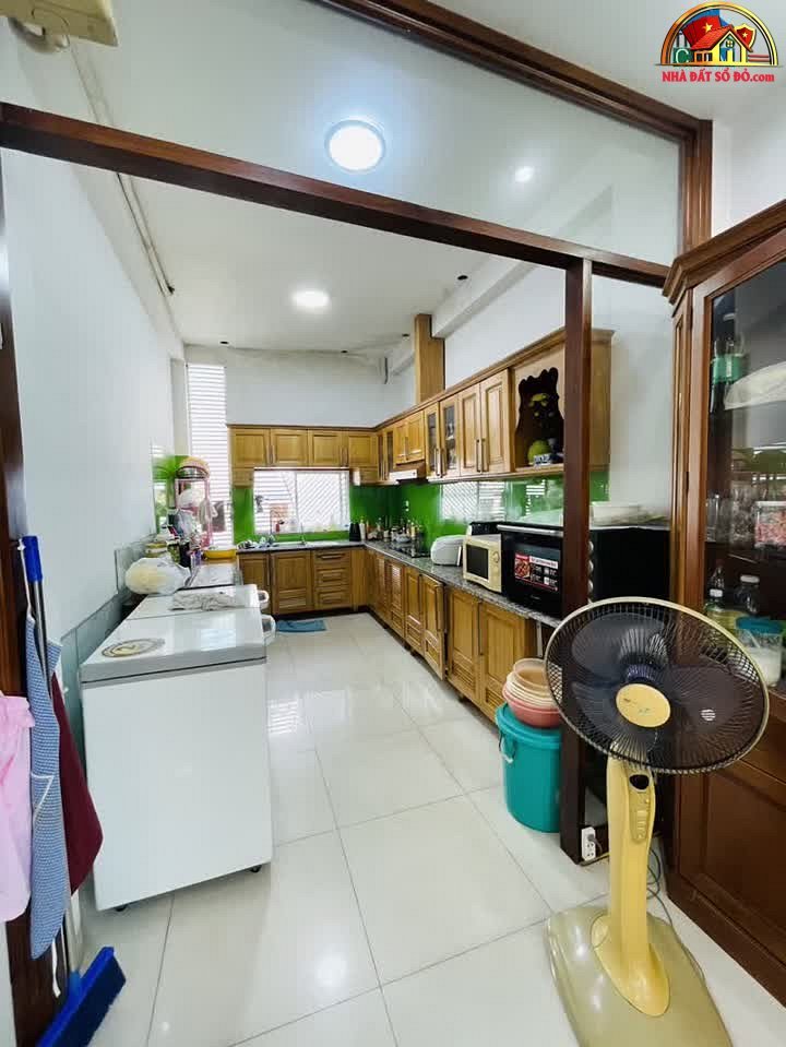 Căn nhà siêu lợi nhuận tại Tân Phú, giá chỉ 28 tỷ – NHÀ ĐẤT BẤT ĐỘNG SẢN SỔ ĐỎ