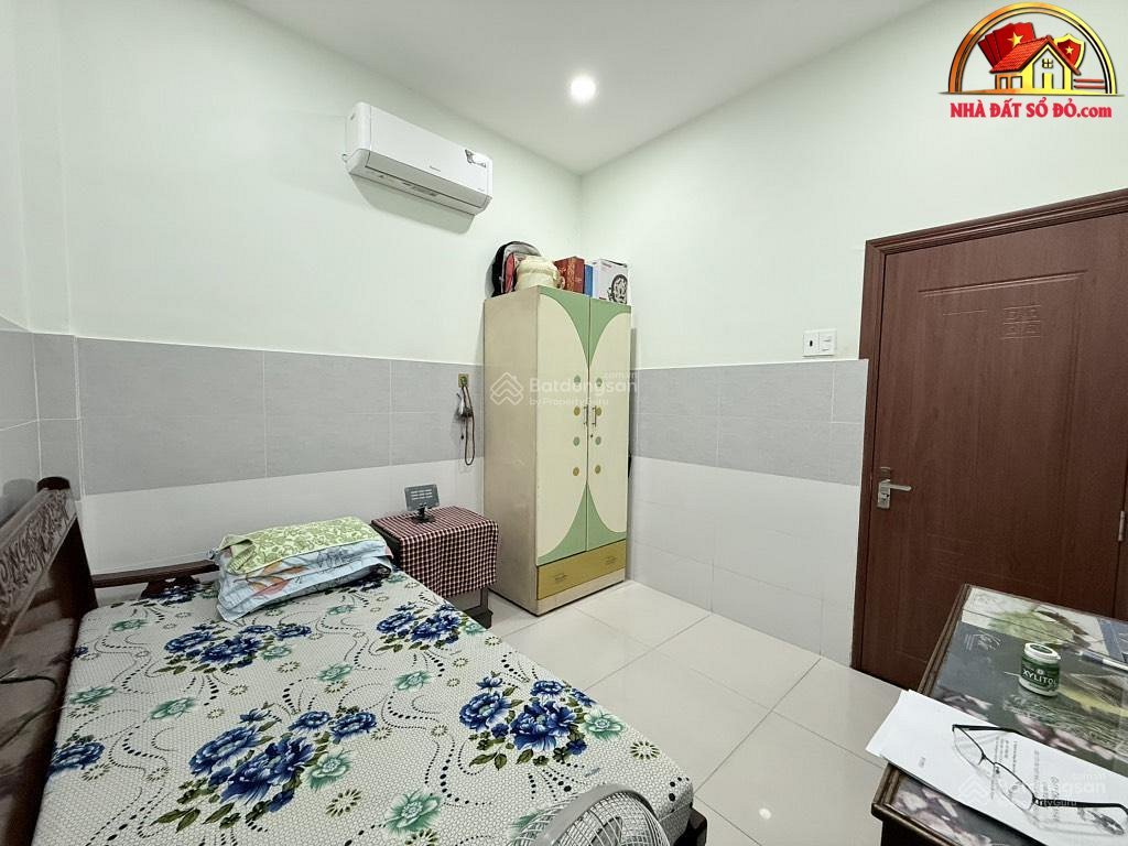Nhà 2 tầng rộng 52m² ngay ngã 4 Hàng Xanh – Giá 6.8 tỷ – Bán nhà đất sổ đỏ