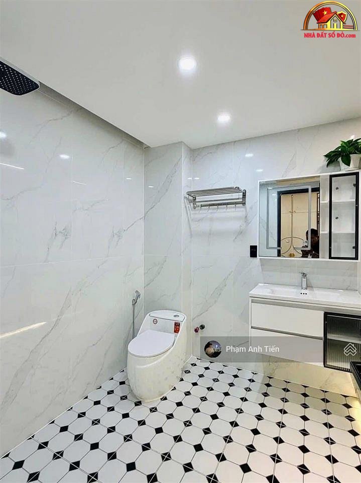 Nhà 3 tầng, 4 phòng ngủ, pháp lý sổ đỏ – Đường Hoàng Minh Giám – Phú Nhuận – NHÀ ĐẤT BẤT ĐỘNG SẢN SỔ ĐỎ