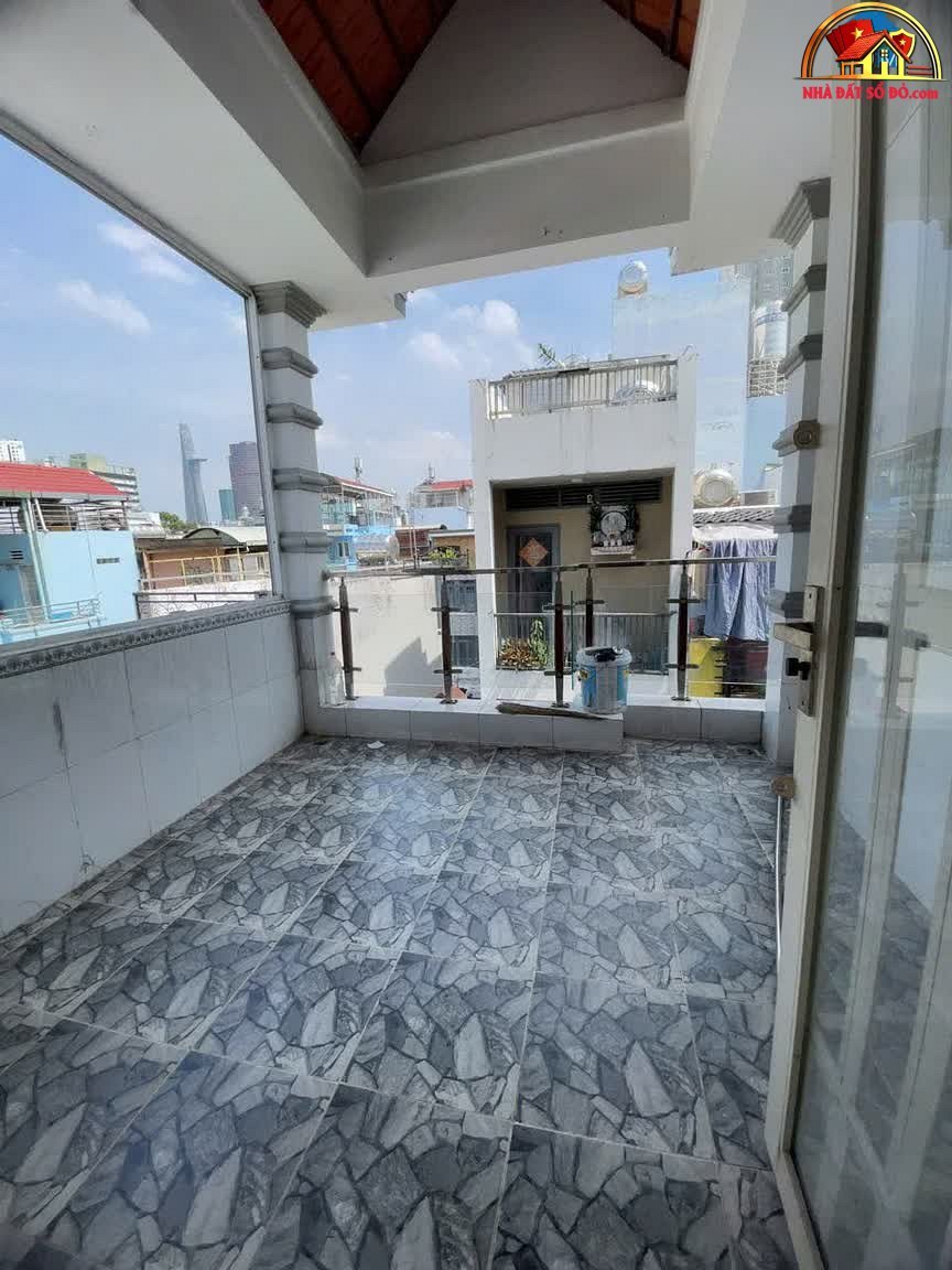 Nở hậu, sát mặt tiền Đoàn Văn Bơ, 4 tỷ – Bán nhà riêng Quận 4, Hồ Chí Minh – NHÀ ĐẤT BẤT ĐỘNG SẢN SỔ ĐỎ