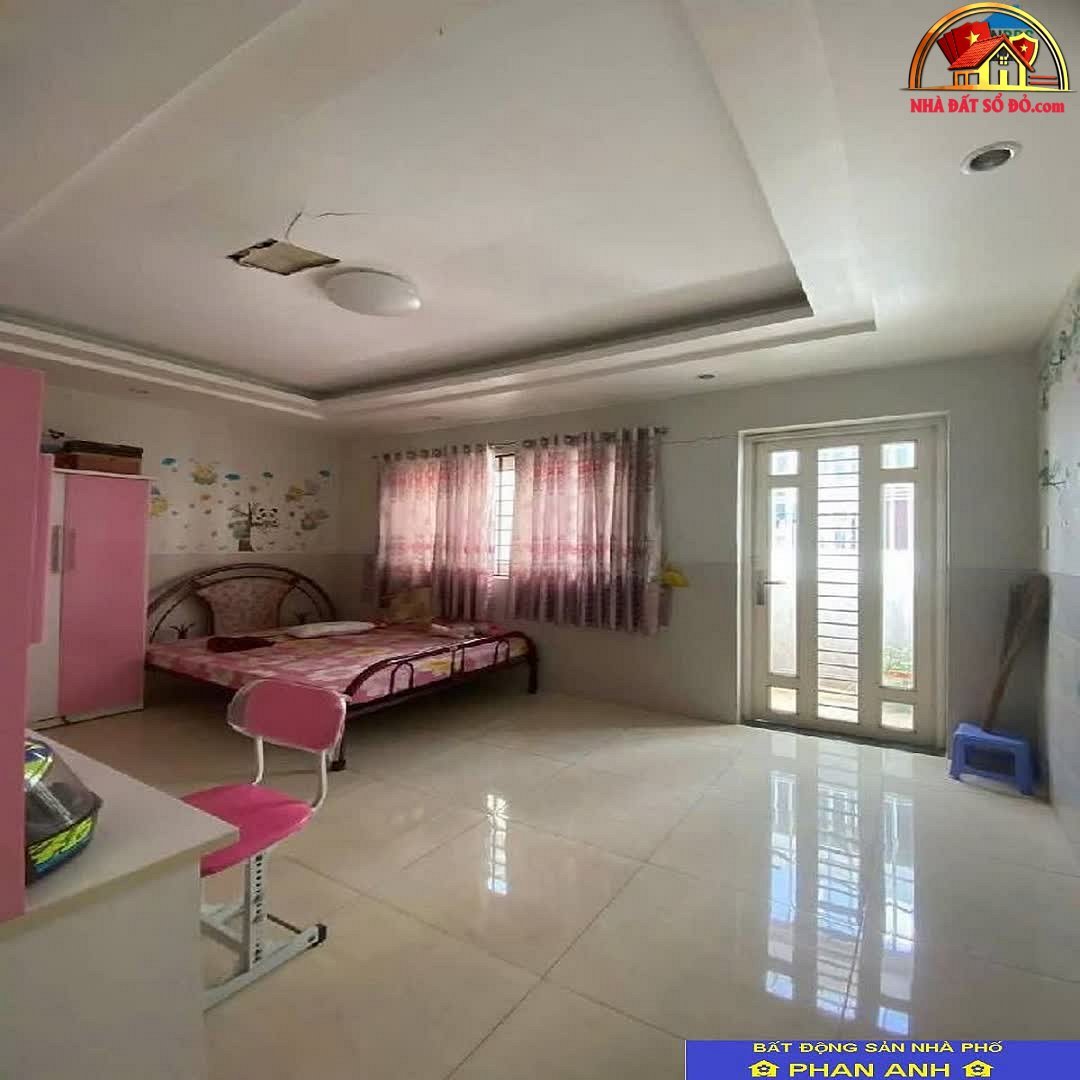 Nhà mặt phố 4 tầng, 80m², thỏa thuận tại Quận 2 – Sở hữu ngay vị trí kinh doanh thuận lợi