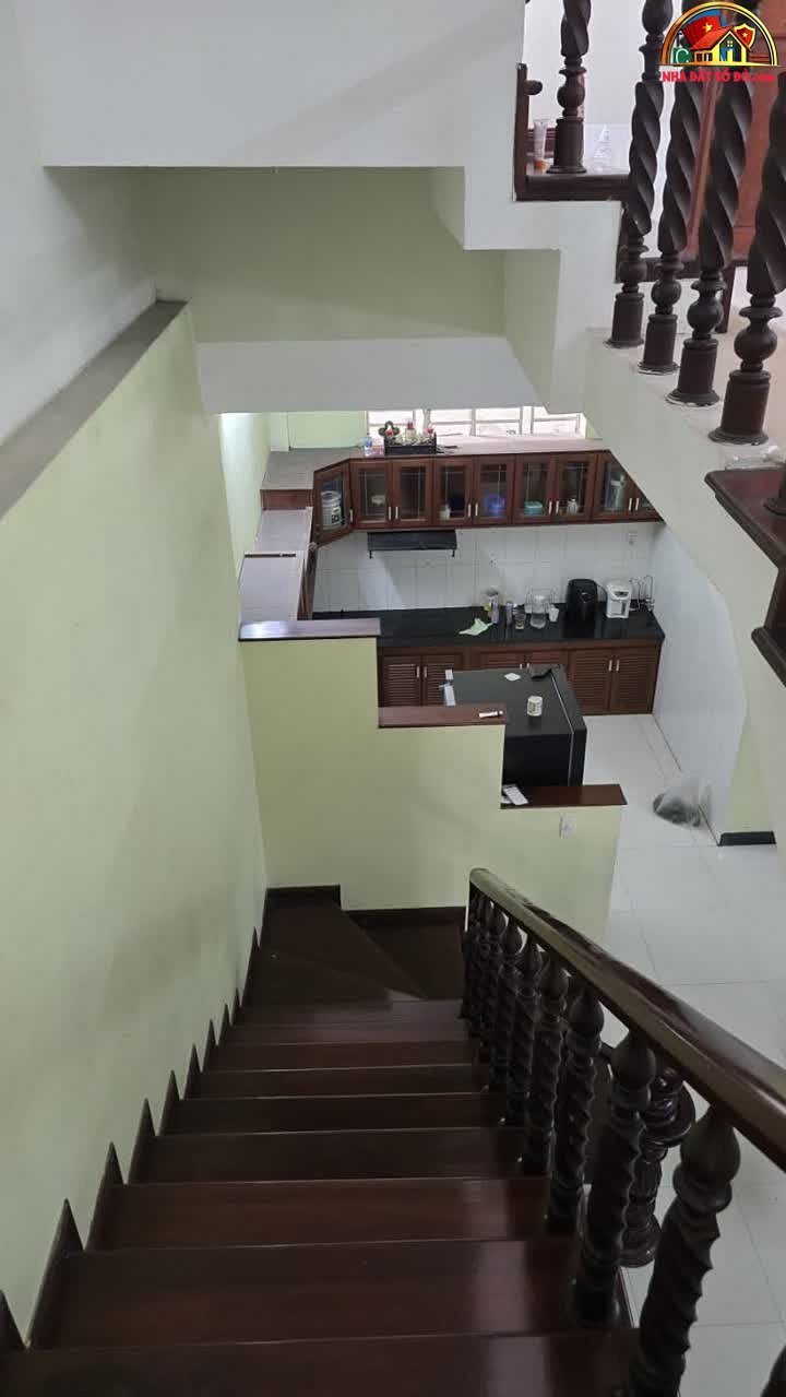 Nhà 3 tầng mặt tiền Ca Văn Thịnh, 76m², giá 8.45 tỷ – Bán nhà đất Hải Châu, Đà Nẵng