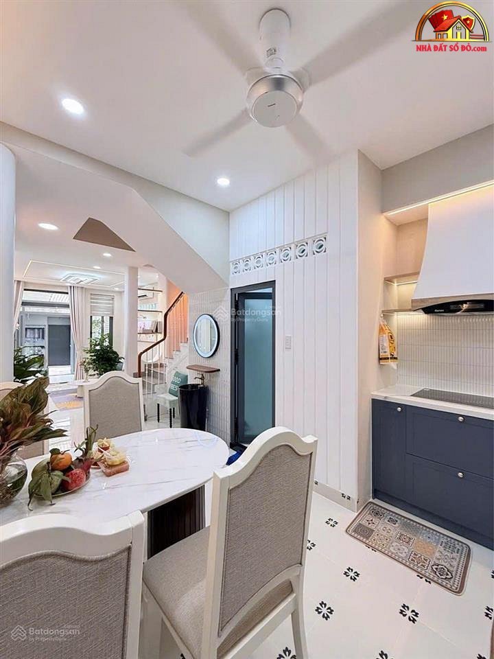 Nhà 2 mặt hẻm, nở hậu, 5 phòng ngủ – Cô Gian… – Bán nhà mặt phố Quận Phú Nhuận – TP Hồ Chí Minh giá 7 – 10 tỷ
