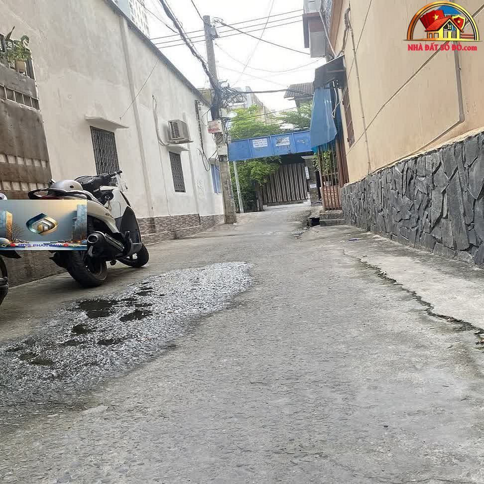 Nhà phố 2 tầng hẻm xe hơi Thủ Đức, diện tích 55m² – Giá thỏa thuận – NHÀ ĐẤT BẤT ĐỘNG SẢN SỔ ĐỎ