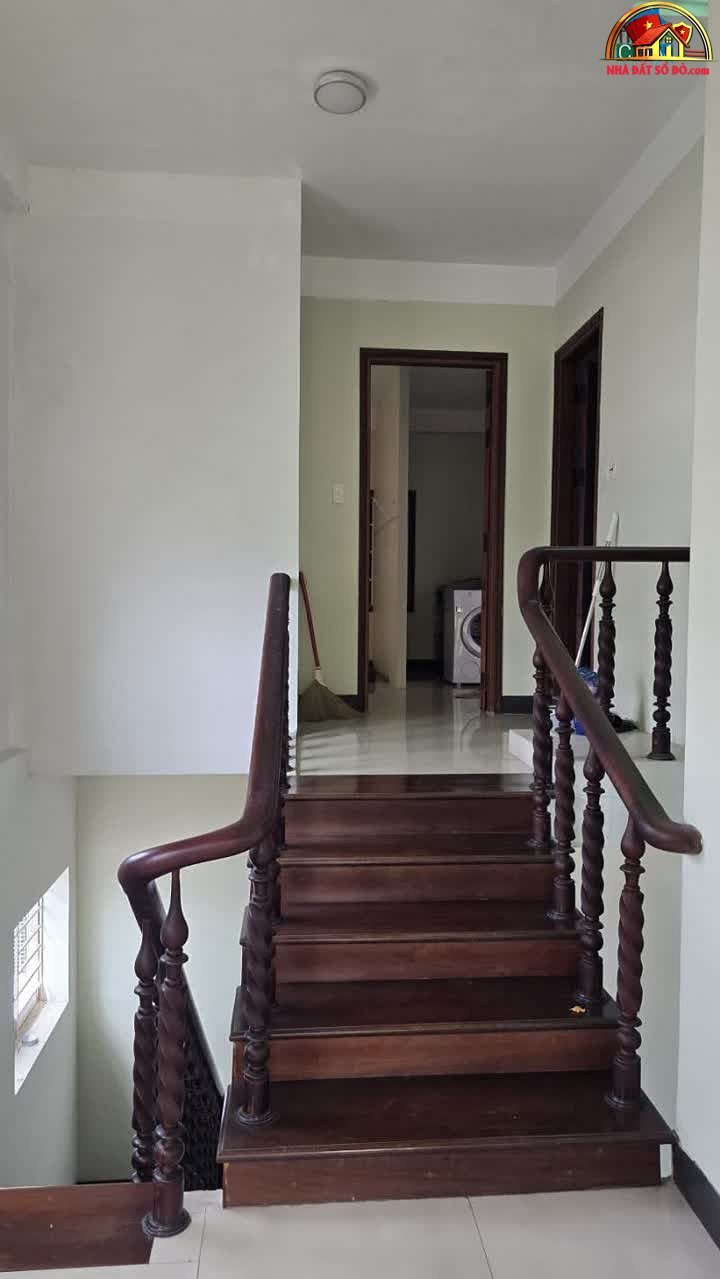 Nhà 3 tầng mới đẹp tại Ca Văn Thịnh, ở ngay giá chỉ 8.45 tỷ – BĐS Hải Châu Đà Nẵng