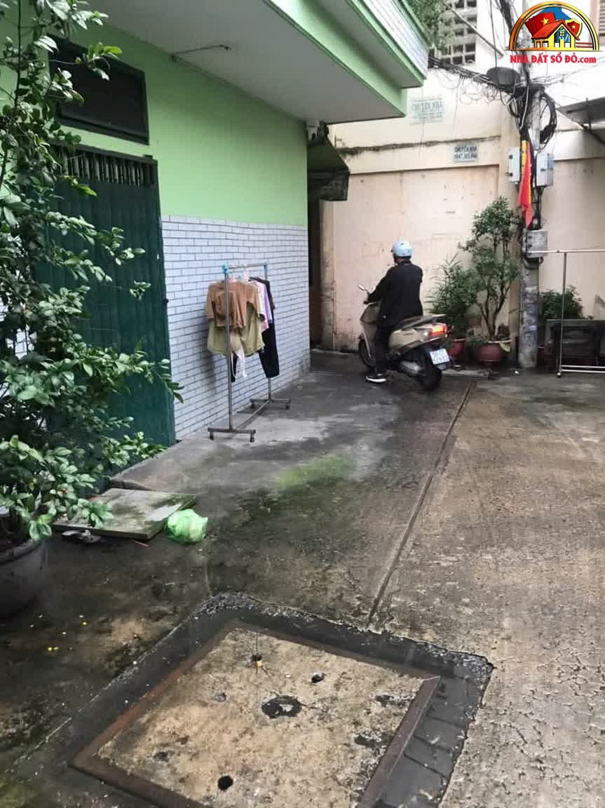 Bán nhà riêng 114m² giá chỉ 7.5 tỷ, hẻm rộng gần chợ – Quận 6 – Hồ Chí Minh – NHÀ ĐẤT BẤT ĐỘNG SẢN SỔ ĐỎ