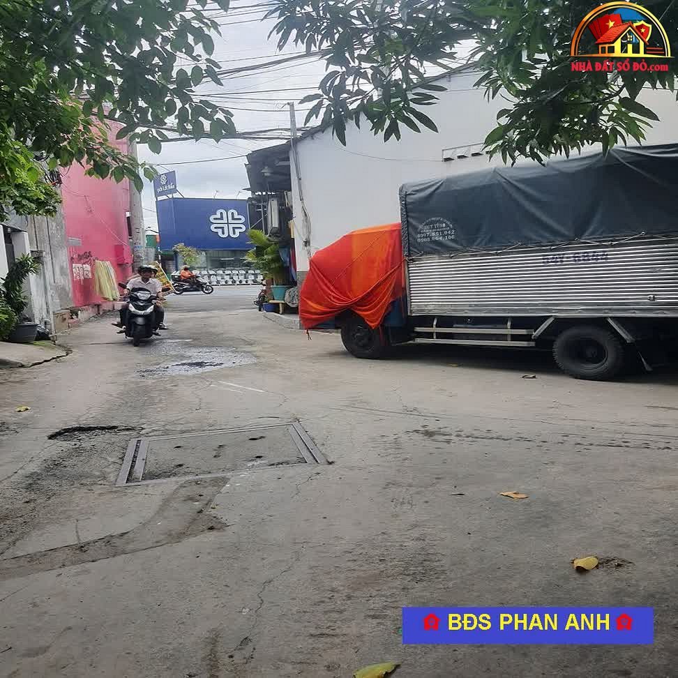 Nhà góc thoáng, 4 phòng ngủ, giá thỏa thuận, ngay trung tâm Thủ Đức – NHÀ ĐẤT BẤT ĐỘNG SẢN SỔ ĐỎ