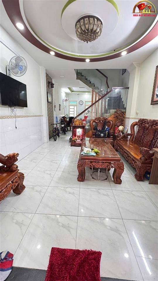 Bán nhà hẻm rộng, 4PN, 6WC, giá hót 7.3 tỷ – Nguyễn Chí Thanh – Quận 11 – NHÀ ĐẤT BẤT ĐỘNG SẢN SỔ ĐỎ