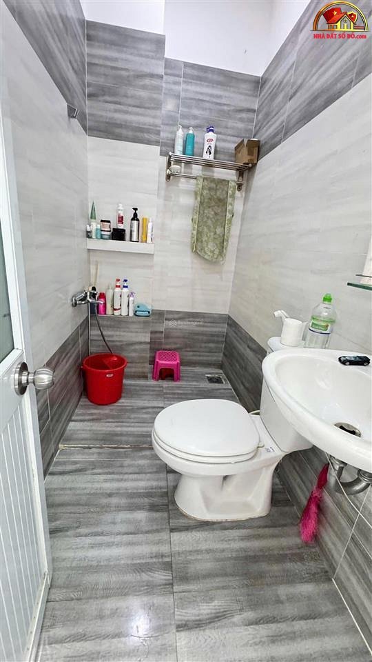 Bán nhà hẻm rộng, 4PN, 6WC, giá hót 7.3 tỷ – Nguyễn Chí Thanh – Quận 11 – NHÀ ĐẤT BẤT ĐỘNG SẢN SỔ ĐỎ
